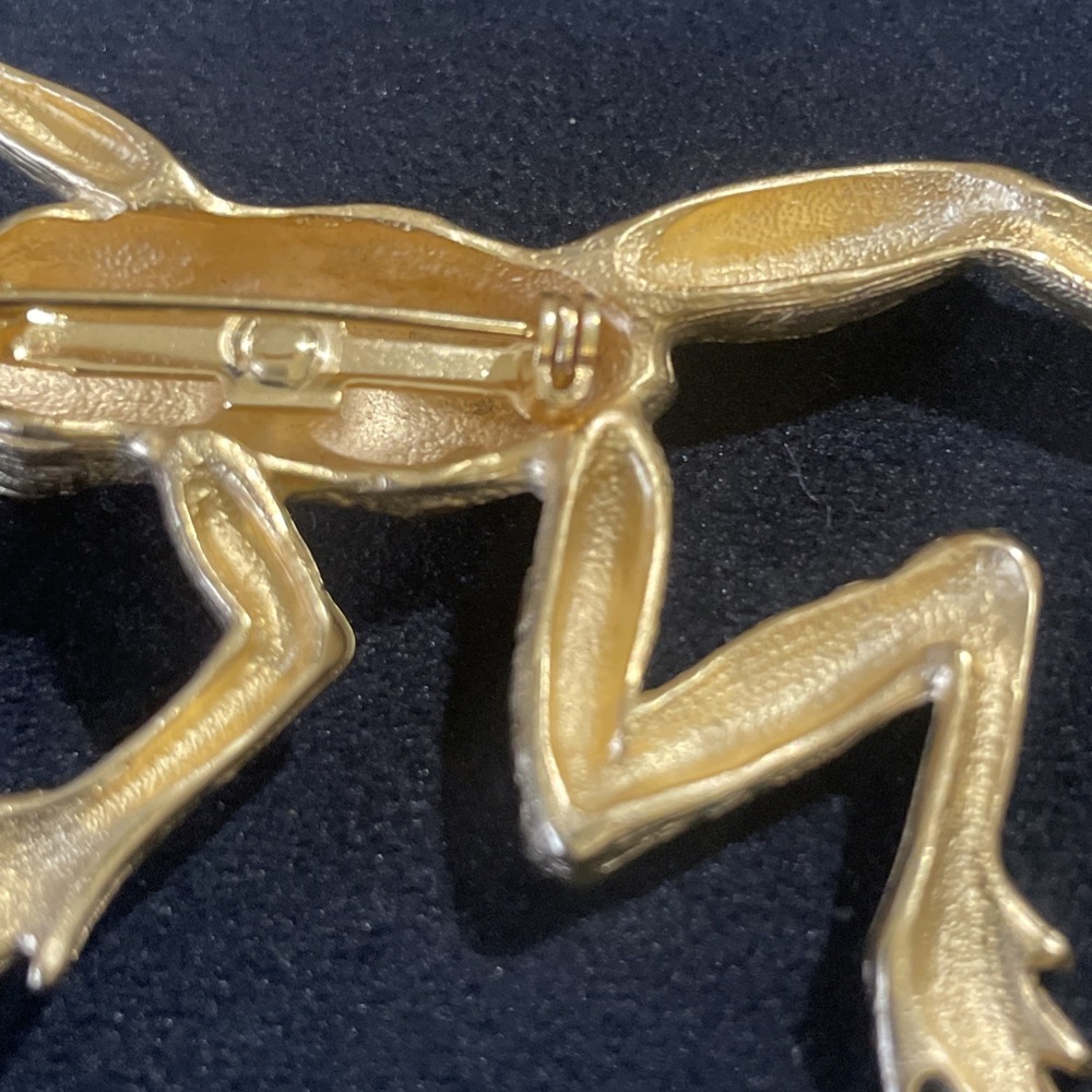 Large Vintage Gold Tone Frog Statement Brooch Signed J.J. Reptile Amphibian 4" - Picture 7 of 8